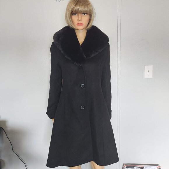 #Polyester/ fox fur coat - Picture 1 of 6